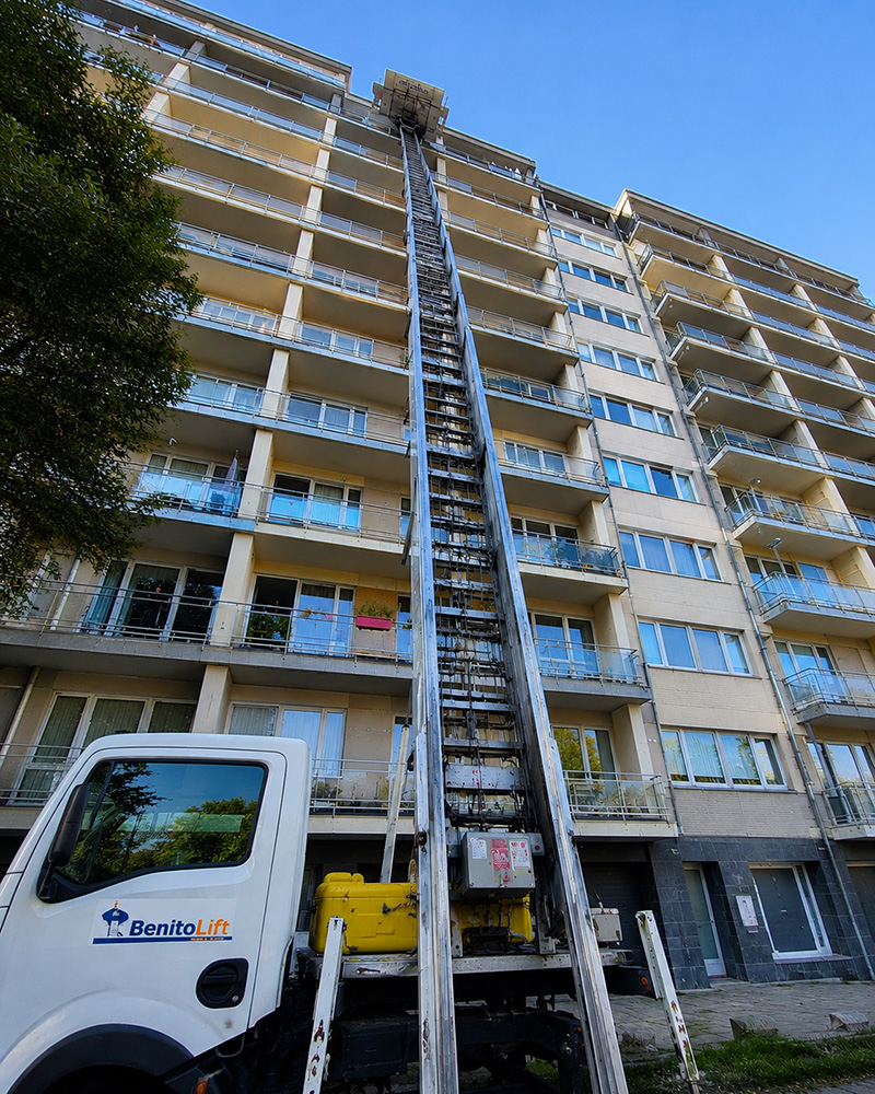 Déménagement avec monte-meuble à Bruxelles